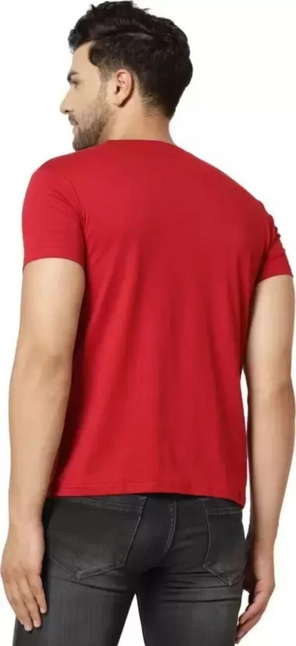 Black Cotton Blend Printed T-Shirt For Men - Image 4